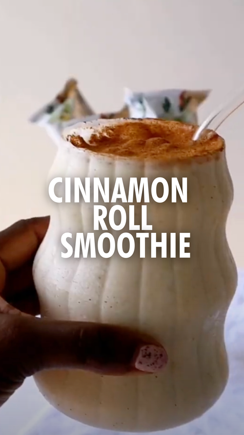 Cinnamon Roll Smoothie